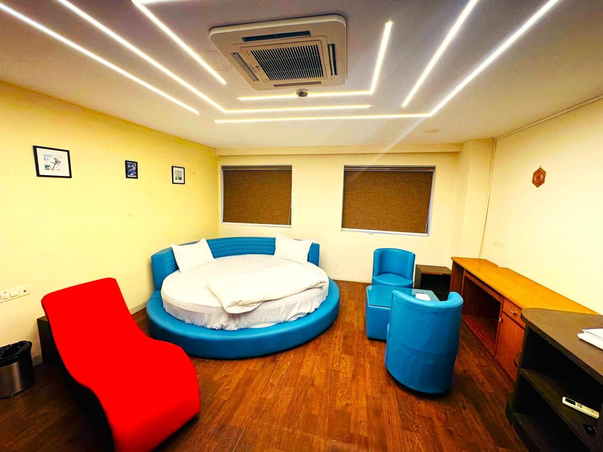 Aundh Elite Stay Pune Ngoại thất bức ảnh