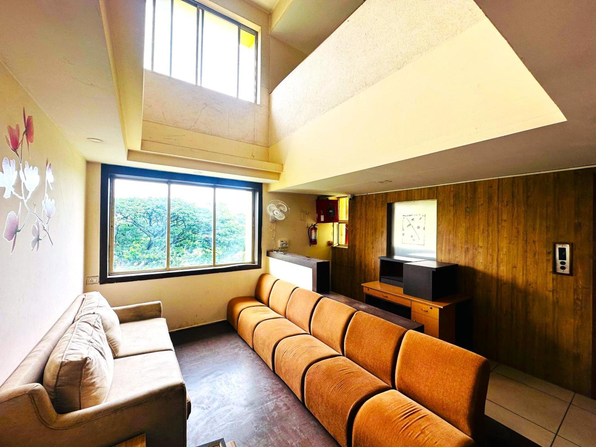 Aundh Elite Stay Pune Ngoại thất bức ảnh