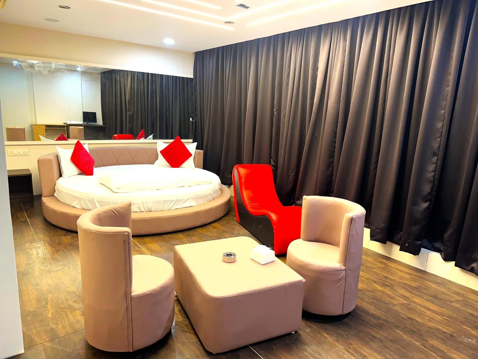 Aundh Elite Stay Pune Ngoại thất bức ảnh