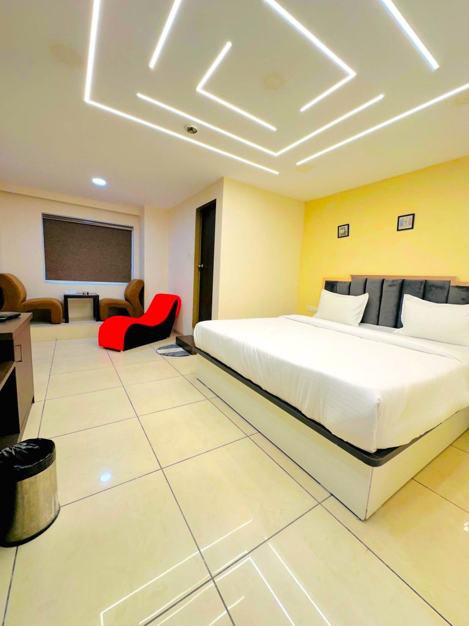 Aundh Elite Stay Pune Ngoại thất bức ảnh