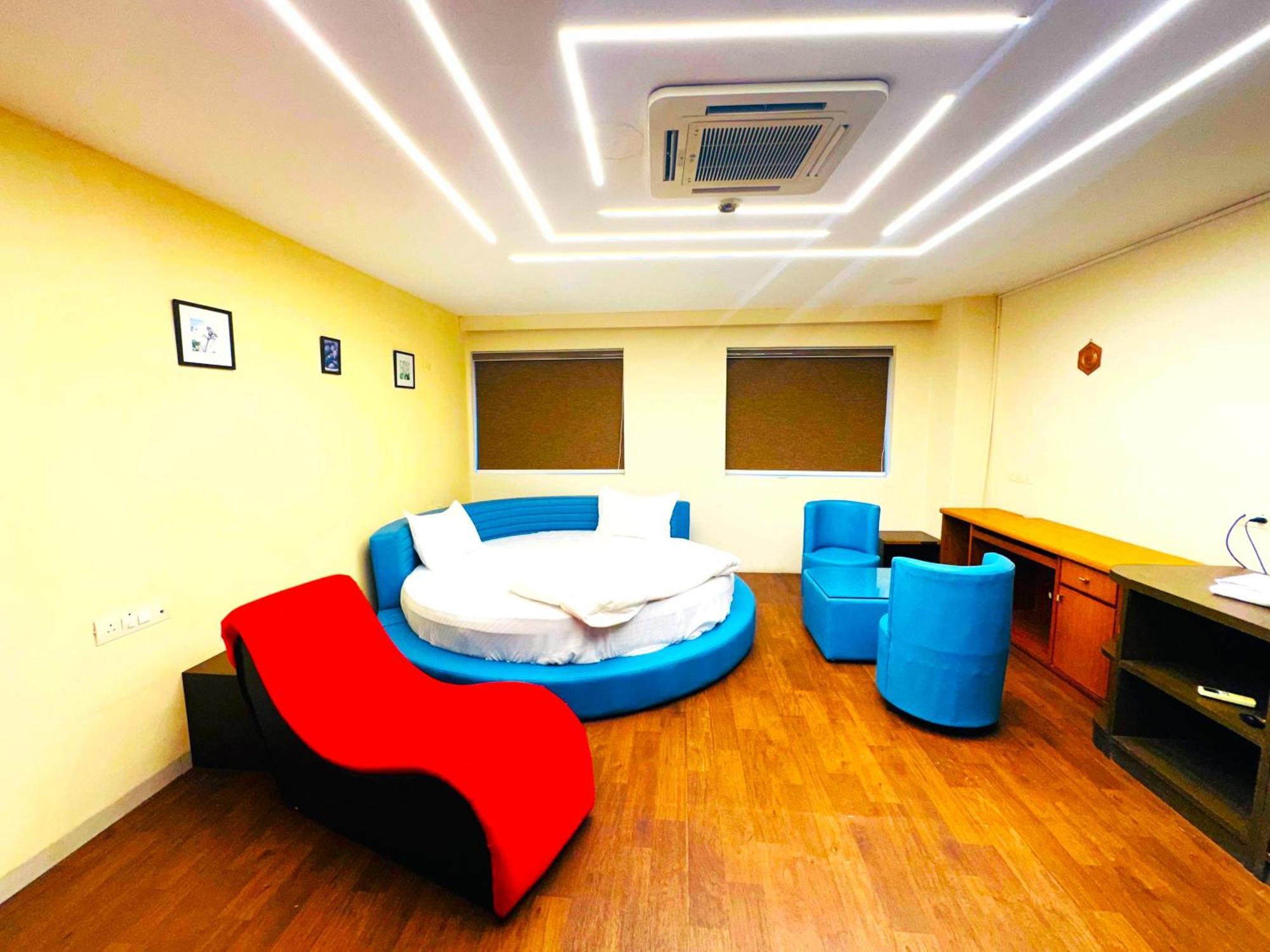 Aundh Elite Stay Pune Ngoại thất bức ảnh